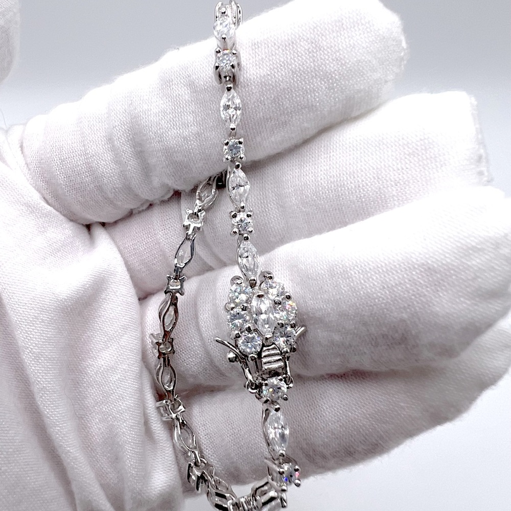 Sterling 8” Marquise & Round Cz Bracelet - Picture 5 of 17
